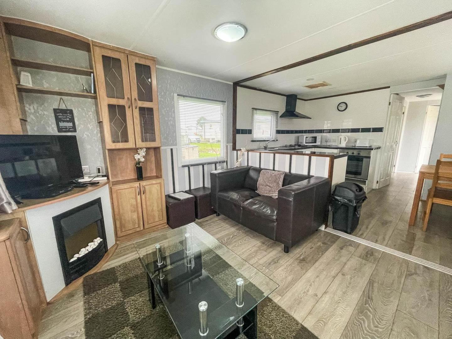 Homely Caravan Just A Short Walk To Hembsy Beach In Norfolk Ref 00036Ba ヘムズビー エクステリア 写真